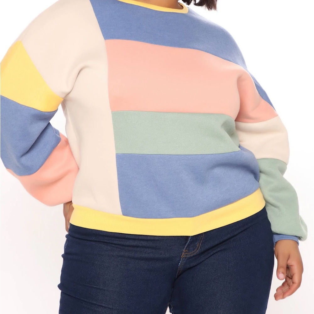 Fashion Nova Color Block sweatshirt.